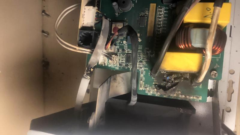 A8005D6A-677D-47EC-8179-77AF2F72B09A