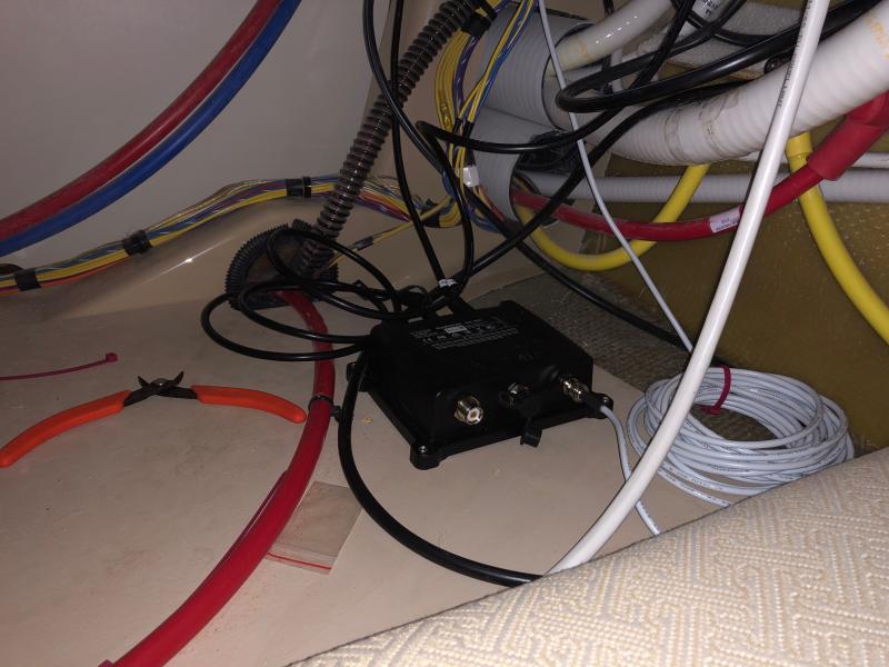 Ais Black Box 2