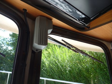 Antenna Stereo to amplier cable routing