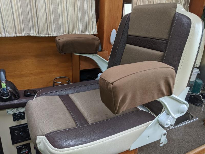 armrests