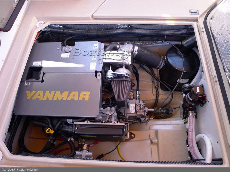 autoimage-150337_BoatPic_Engine