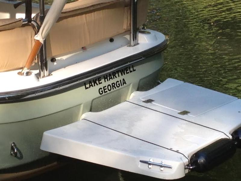 boat lettering
