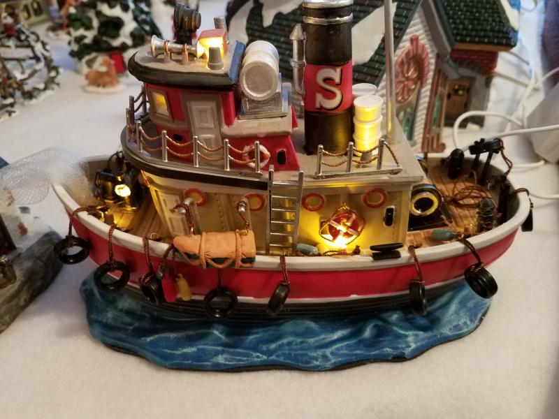 Christmas tug