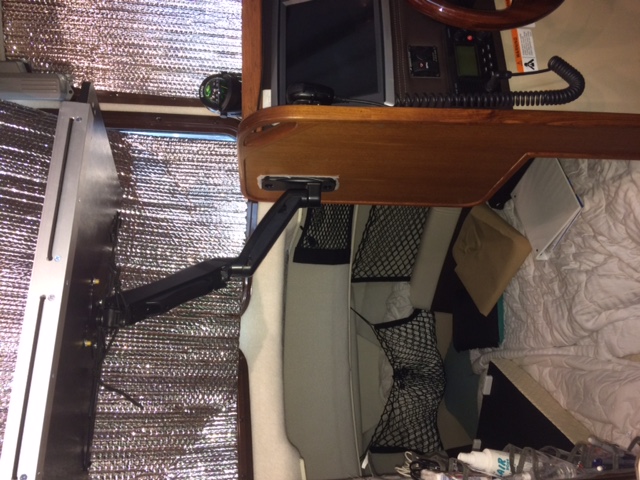 easy to access V berth