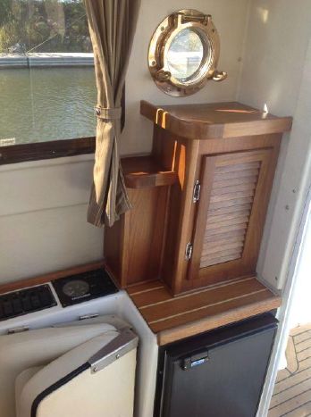 extra cabinet