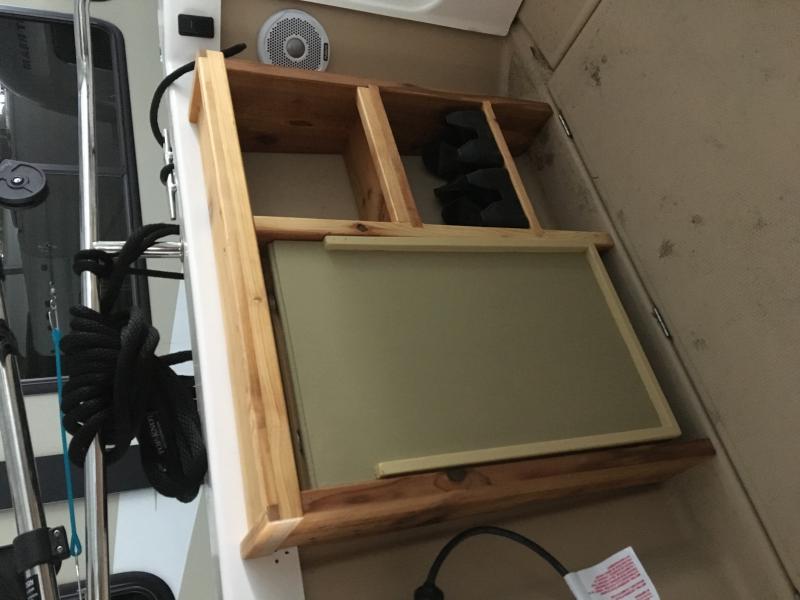 Fishing Station (table down)