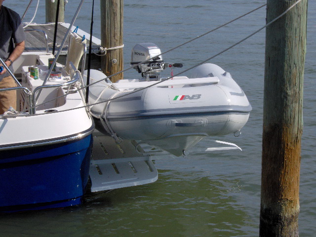 Hurley mount, dock 012