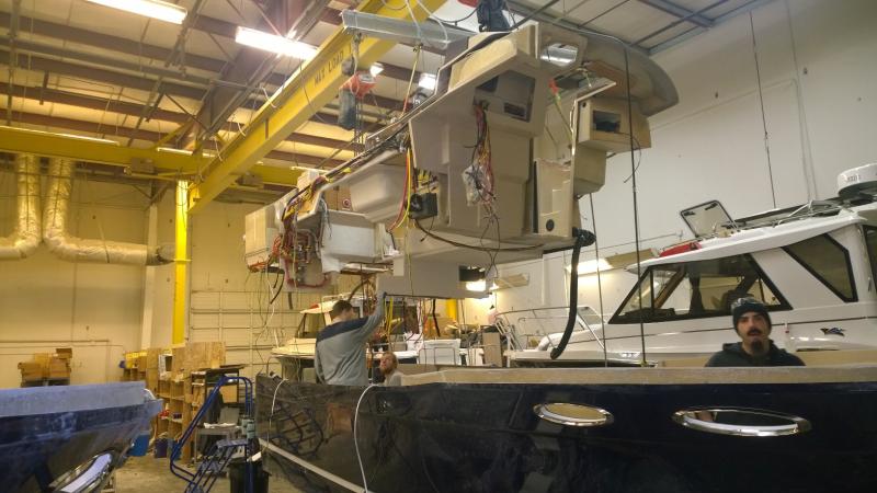 Joining the deck to the hull