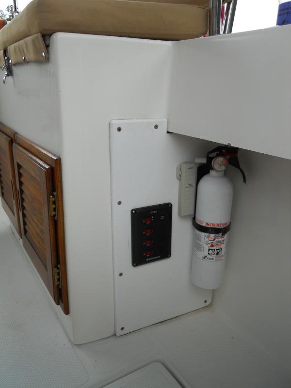 McTug - 11 - switches for wash down hose