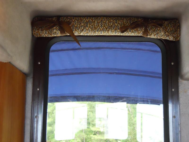 McTug - 35 - roll-up door blinds