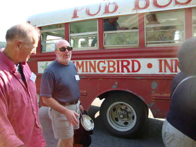 Montague - Hummingbird Pub Bus (2)