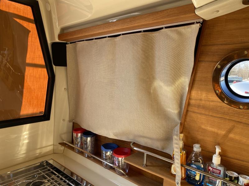 Port aft curtain