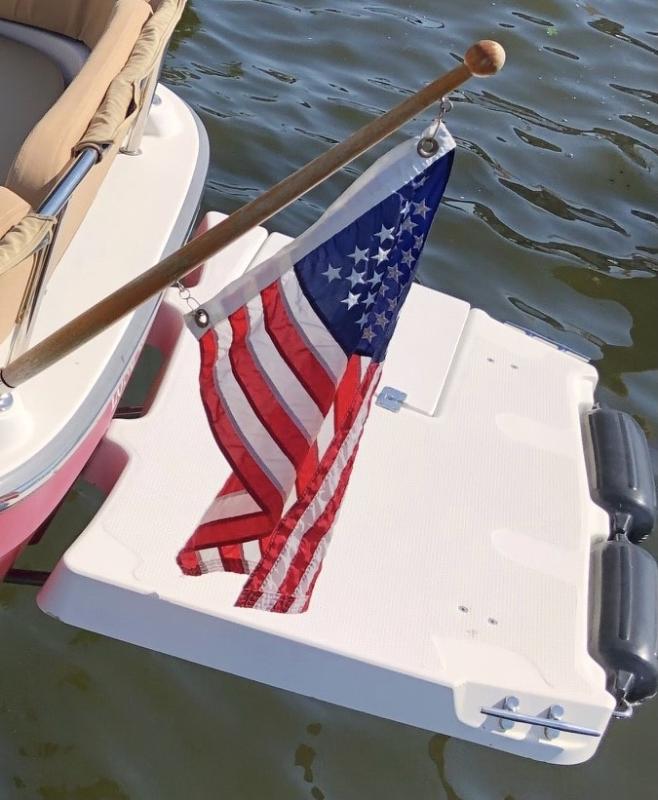 Ranger Tug 21EC Swim Step 2