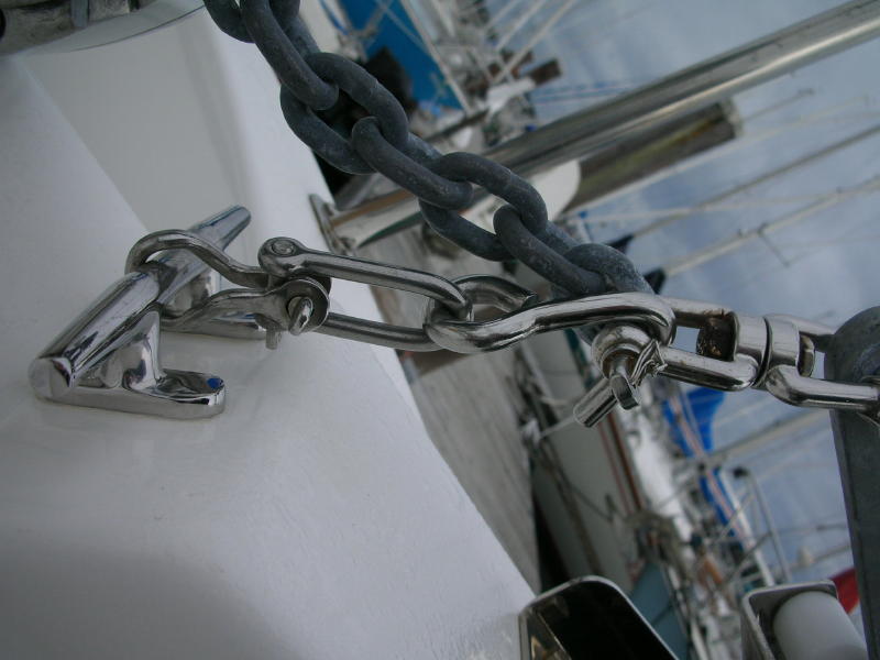 Rocna 10 on Lobo tiedown (2)