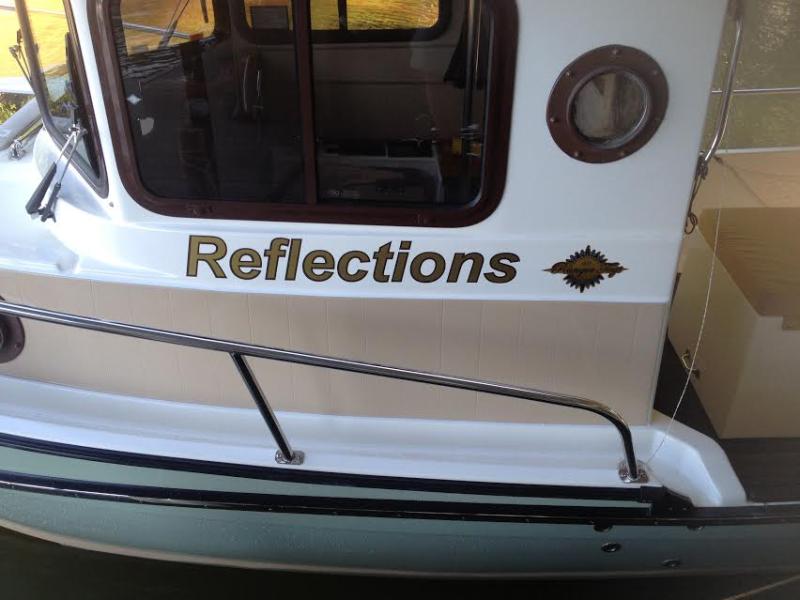 side boat lettering