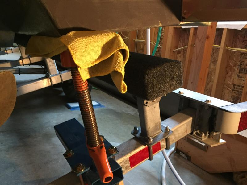 Starboard aft boat stand