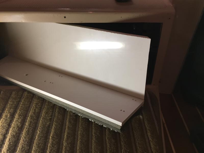 Starboard insert with 45 degreee cut to allow removal from step access.