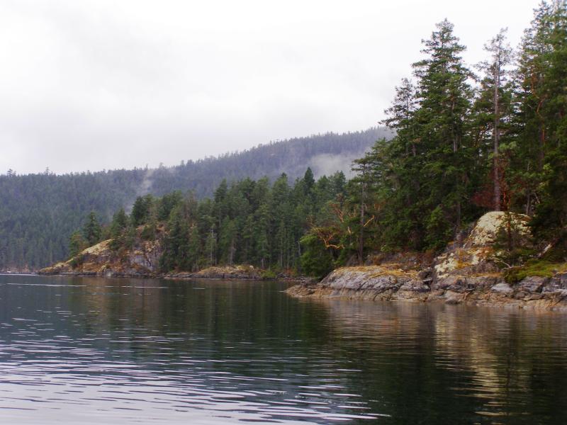 Susan Islets, Theospina Inlet