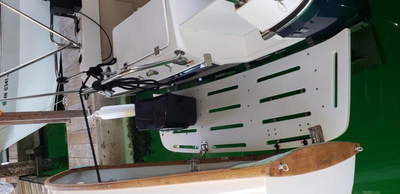 swim platform-propane locker-dinghy2