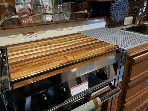 Teak-Cutting-Board.jpg