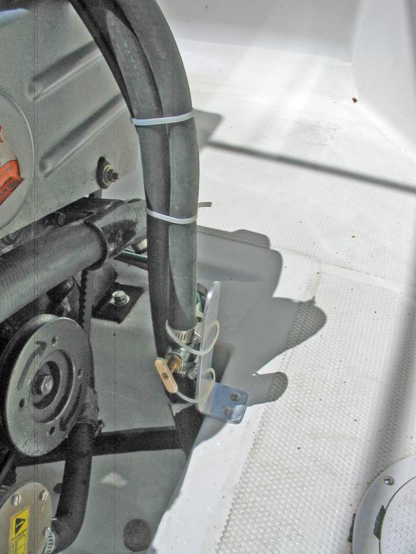 The Hose Routing with Valve Detail