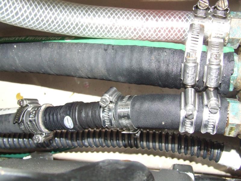 Toilet Plumbing - Inlet hose - Check valve