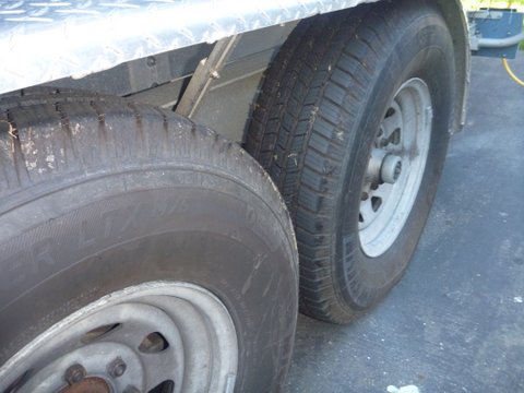 Trailer stuff Michilin XPS Rib radials 235/85/R16 load range E