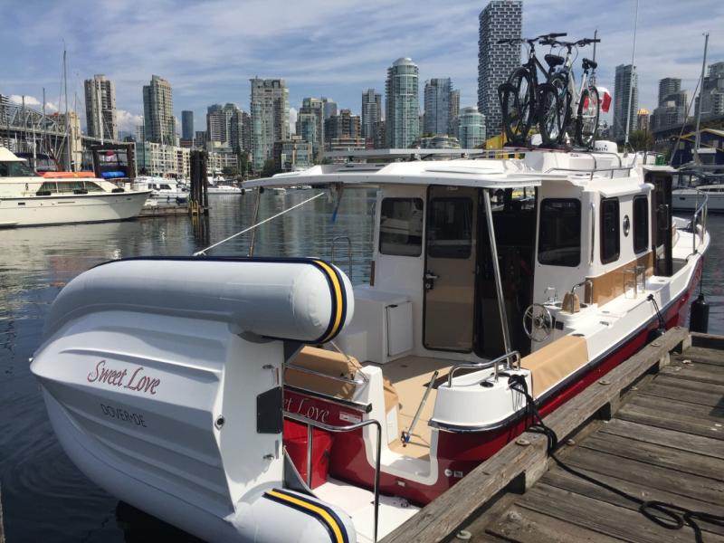 Vancouver, False Creek, Fisherman's Whart